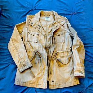 Old Navy tan jacket - XS